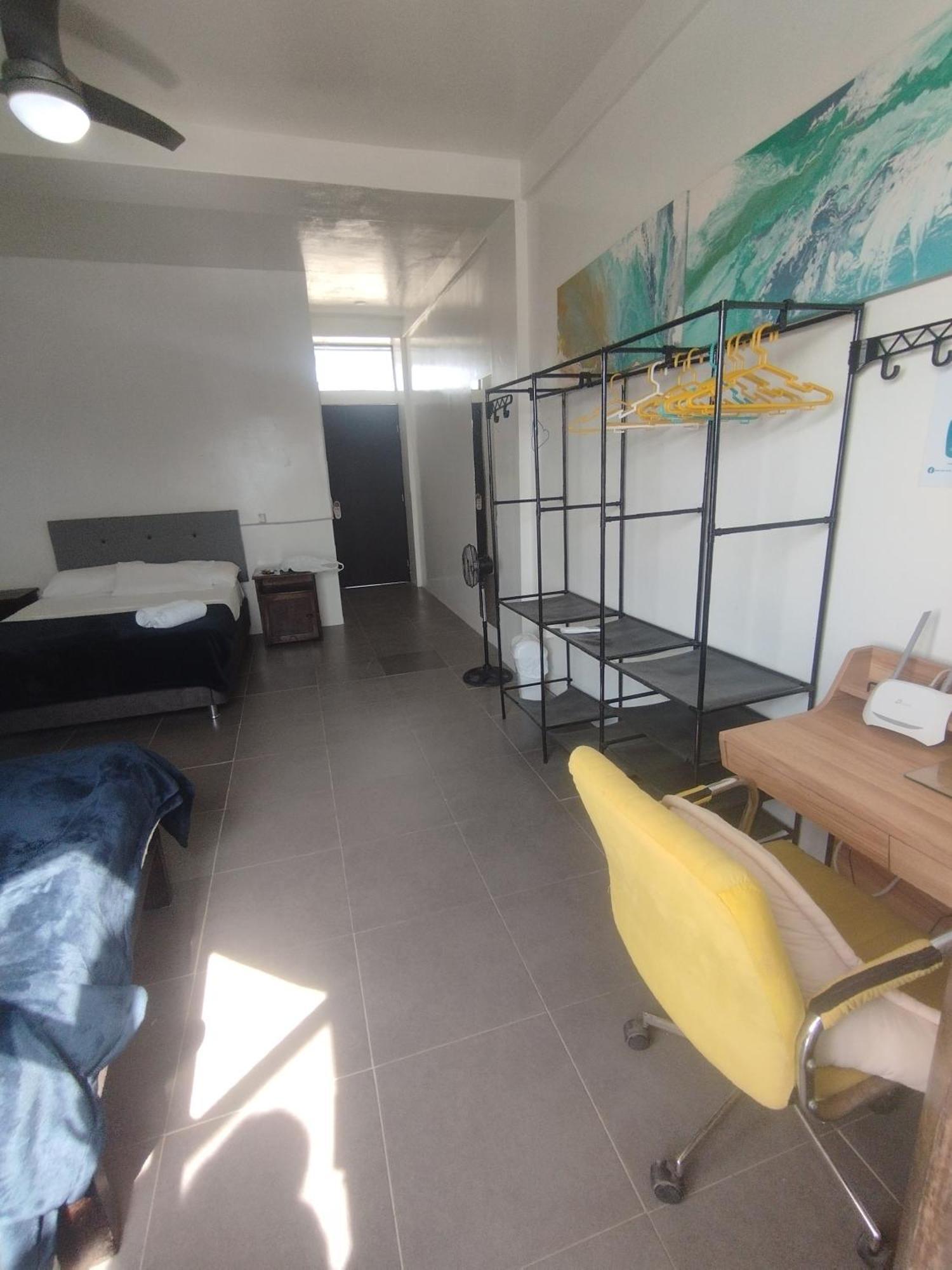 Loki Del Mar Hostel Máncora Kültér fotó